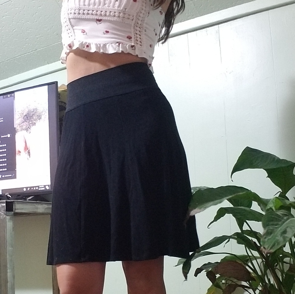Alfani black skirt xs